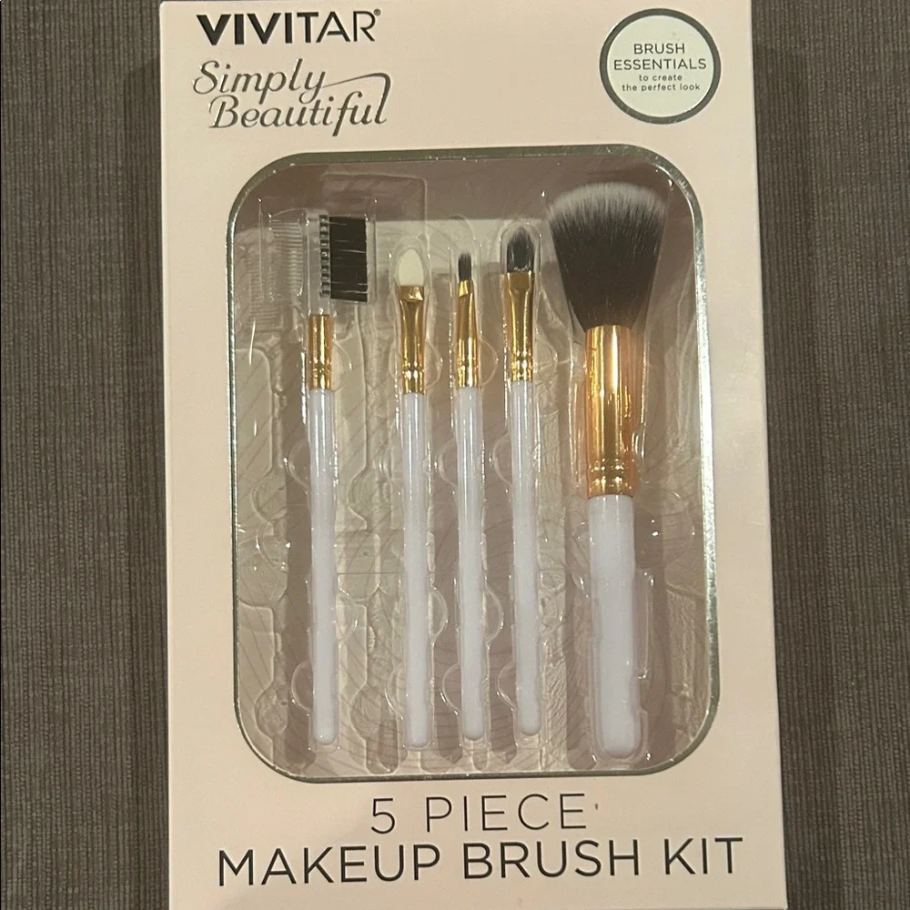 VIVITAR Makeup Brush Kit 5 piece NWT